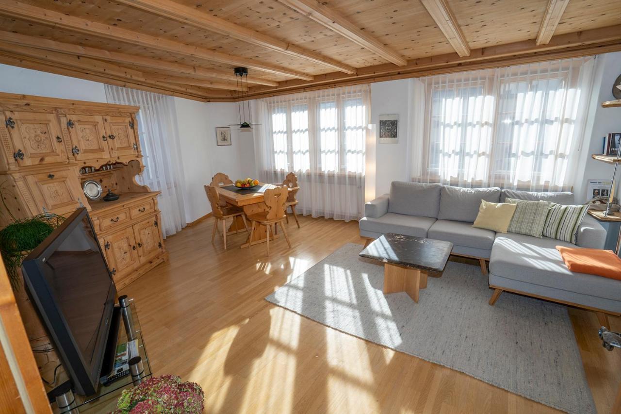 Chasa Nogler - Ferienwohnung Ramosch Exterior foto